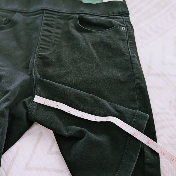 DKNY shorts bundle M - Picture 5 of 6